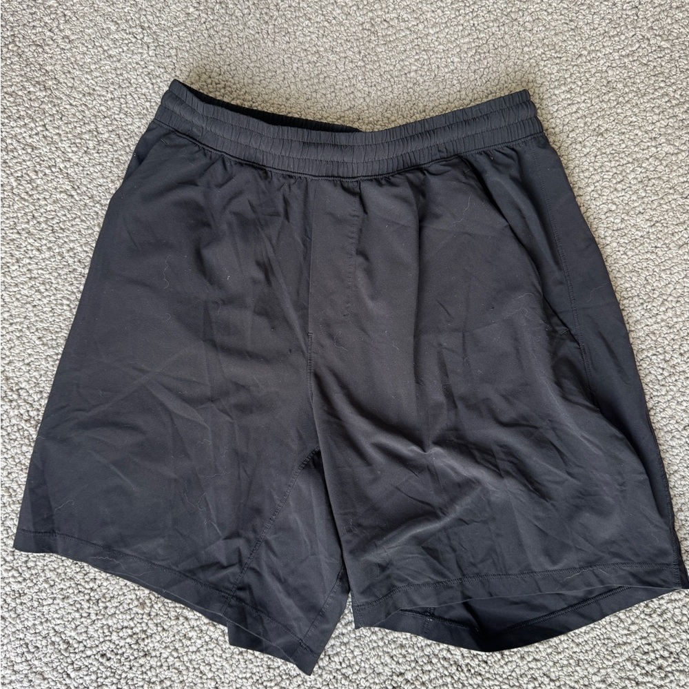 Lululemon Men's Black Athletic Shorts Medium